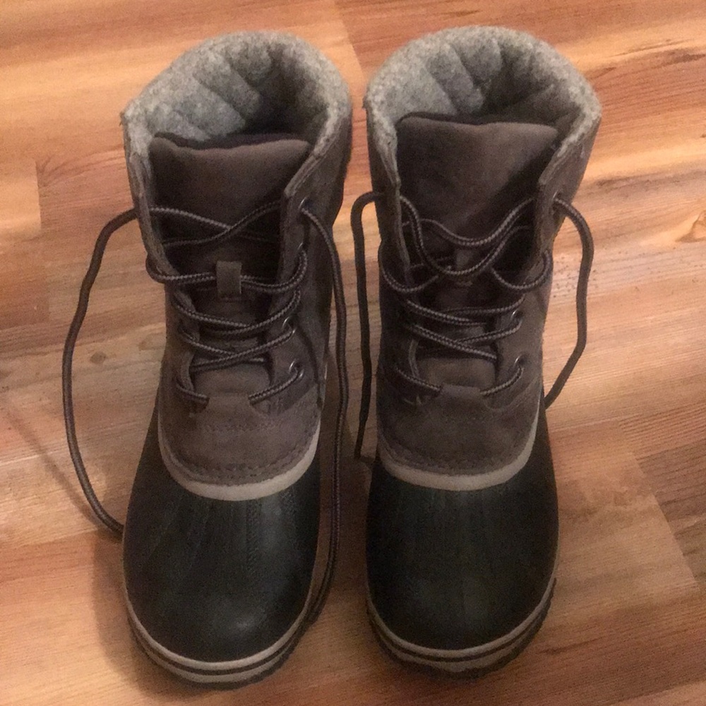Sorel rubber boots